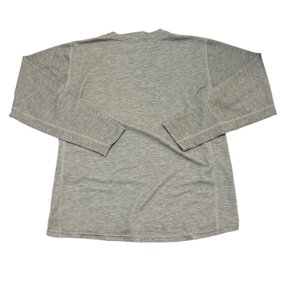 The North Face Gray Long Sleeve Performance Lightweight Crewneck - Picture 2 of 5